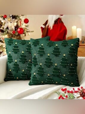 NEW Set of 2 Dark Green & Gold Christmas Tree Pillow Covers w/ Zipper - 18”x18”